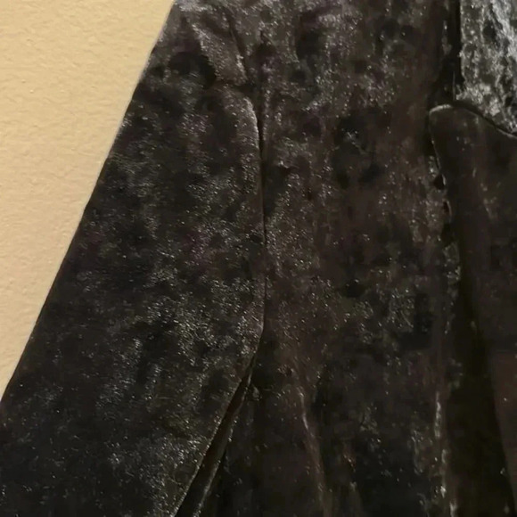 ZARA VELVET BLAZER WITH RHINESTONE BUTTONS - Picture 5 of 7